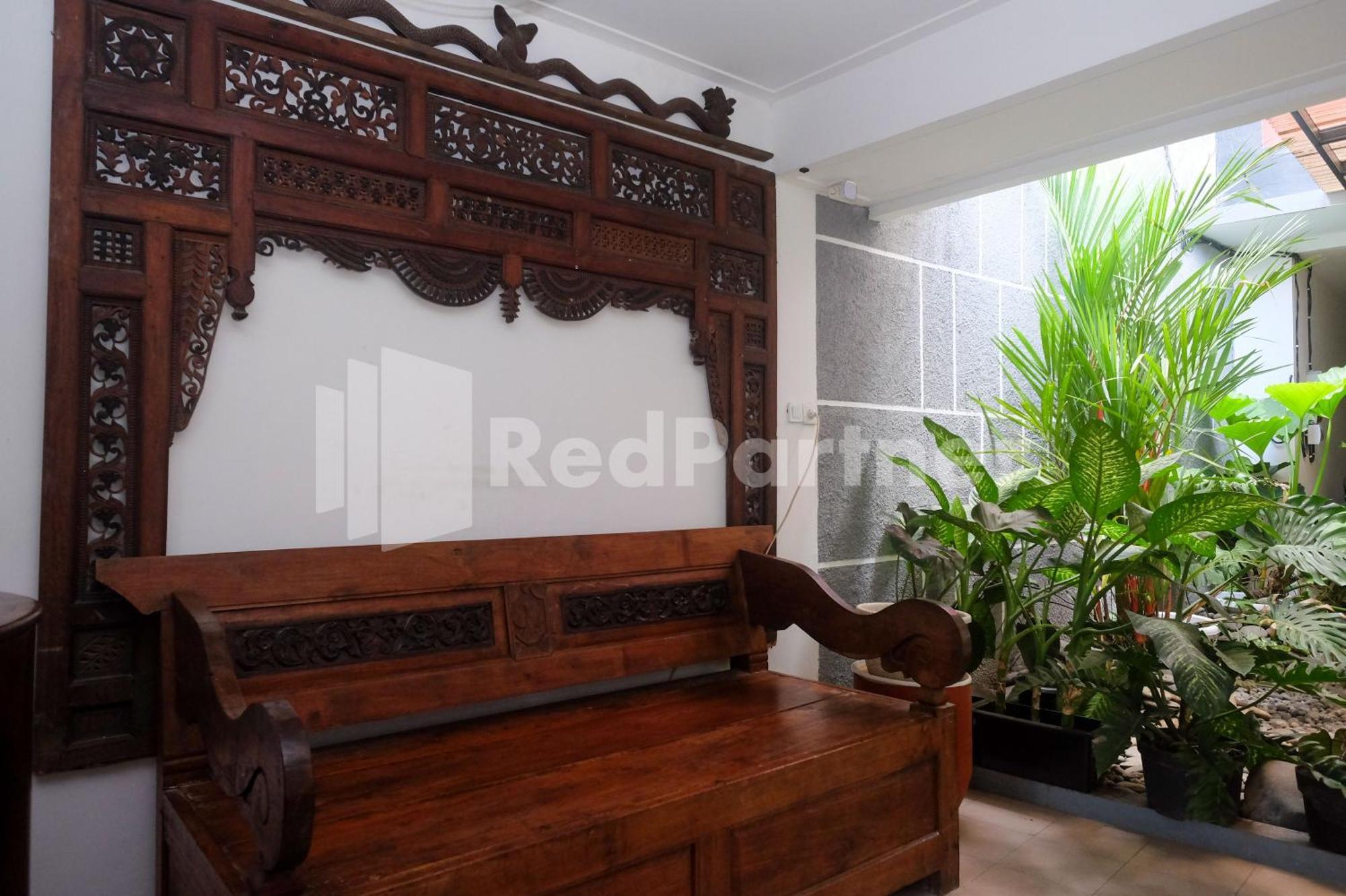 Ndliman House Near Ugm Jogja Mitra Reddoorz Hotel Kejayan ภายนอก รูปภาพ