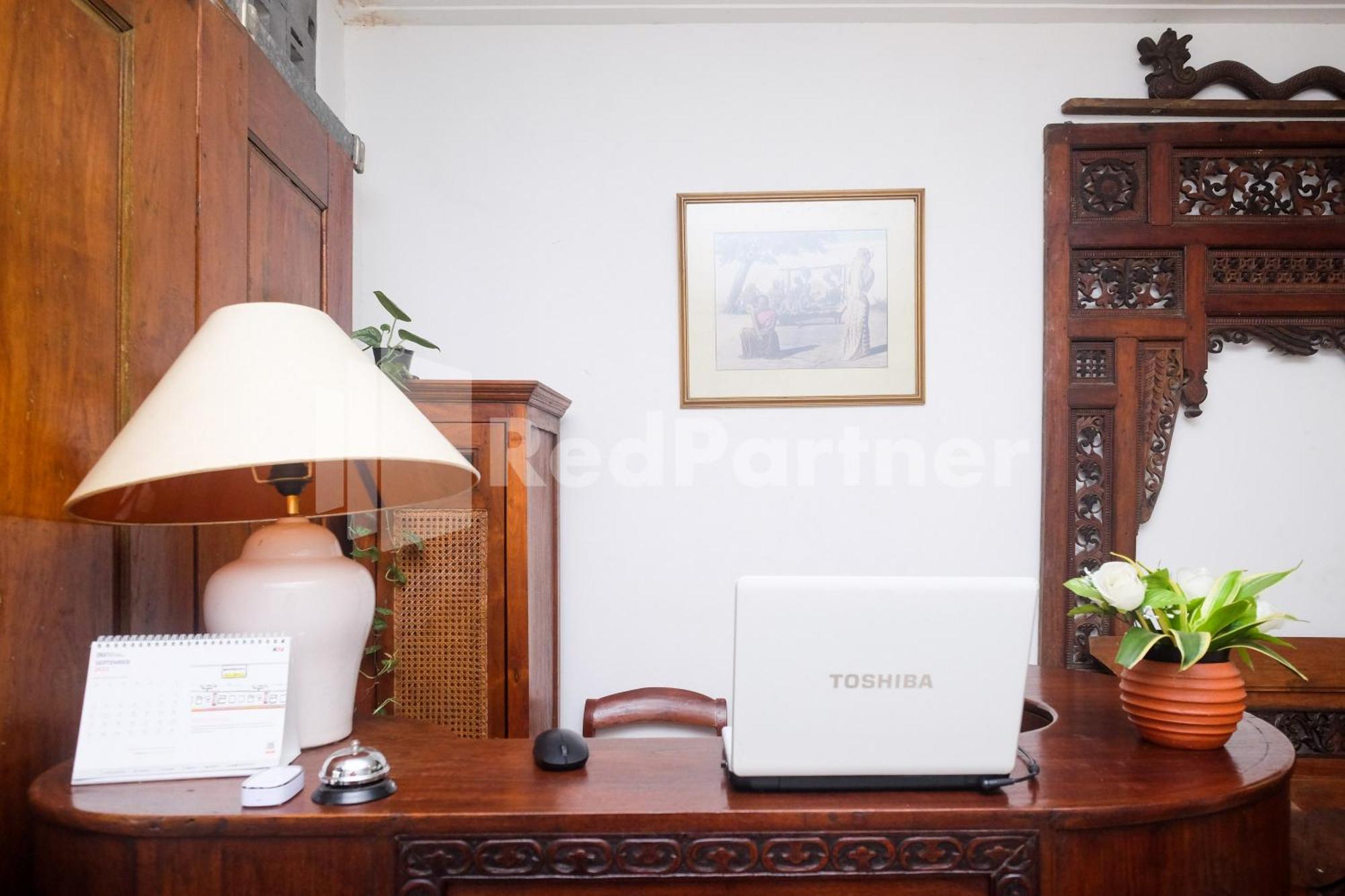 Ndliman House Near Ugm Jogja Mitra Reddoorz Hotel Kejayan ภายนอก รูปภาพ