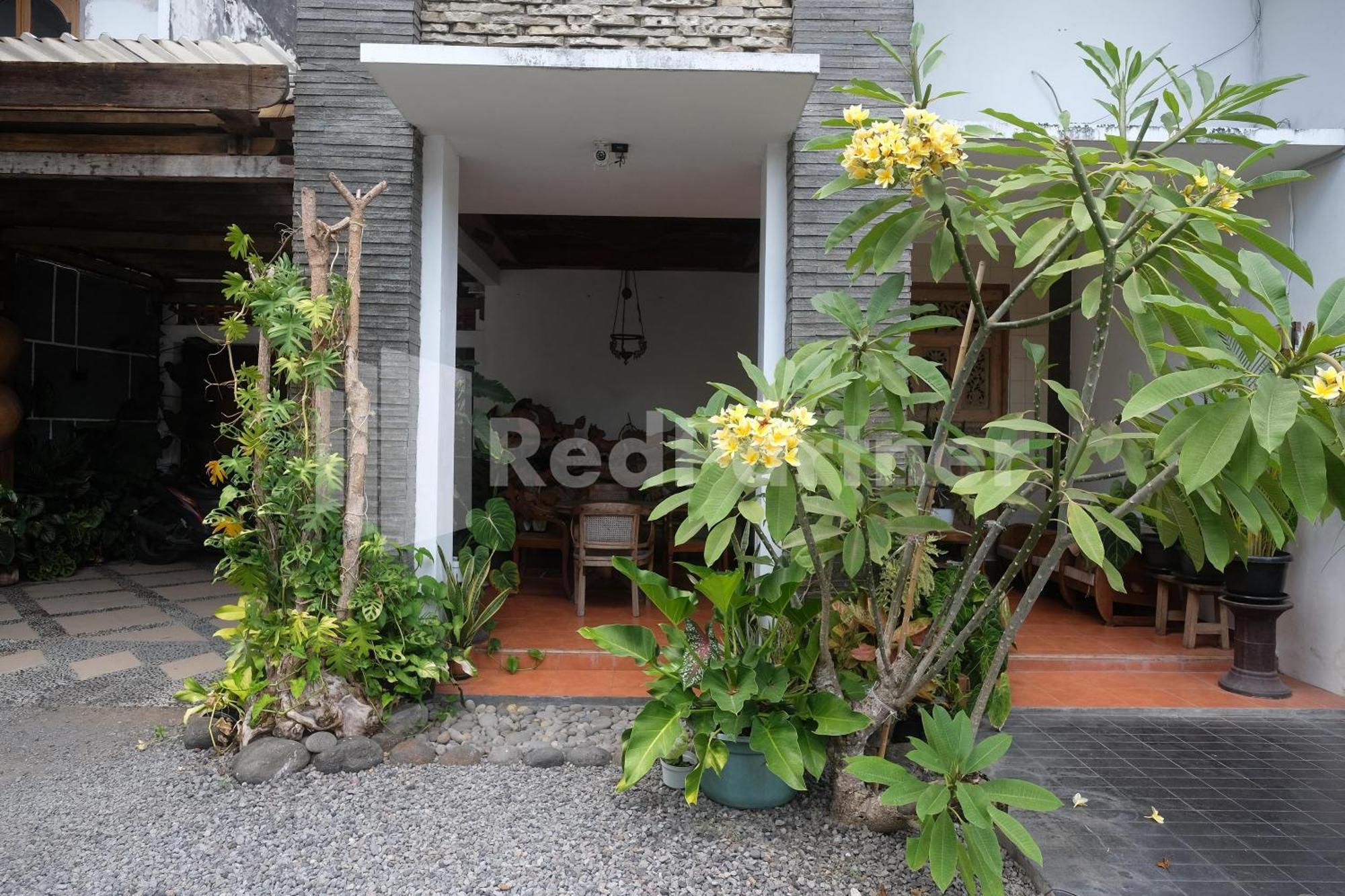 Ndliman House Near Ugm Jogja Mitra Reddoorz Hotel Kejayan ภายนอก รูปภาพ