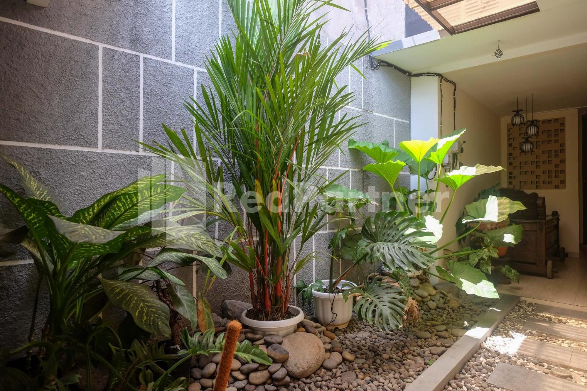 Ndliman House Near Ugm Jogja Mitra Reddoorz Hotel Kejayan ภายนอก รูปภาพ